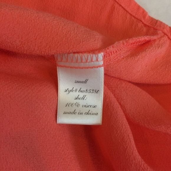 Buttons Womens Cut Out Crepe Coral Short Sleeve Pull Over Blouse Top Size S - Picture 6 of 7